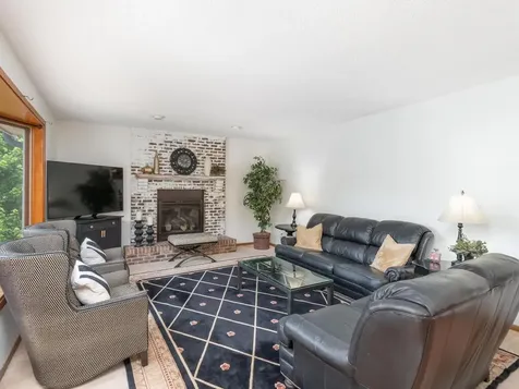 18511 Maple Leaf Drive Eden Prairie MN 55346