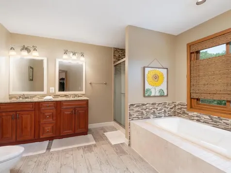 18511 Maple Leaf Drive Eden Prairie MN 55346