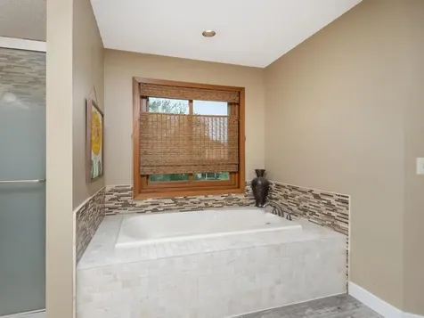 18511 Maple Leaf Drive Eden Prairie MN 55346