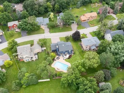 18511 Maple Leaf Drive Eden Prairie MN 55346