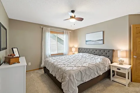 2401 Hydram Avenue N Oakdale MN 55128