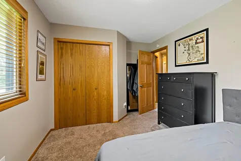 2401 Hydram Avenue N Oakdale MN 55128