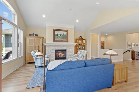17091 Kerrick Court Lakeville MN 55044