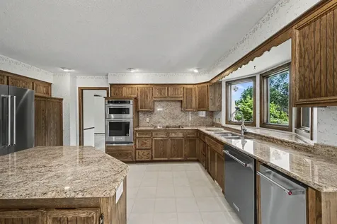 7419 Hyde Park Drive Edina MN 55439