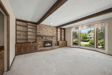 7419 Hyde Park Drive Edina MN 55439