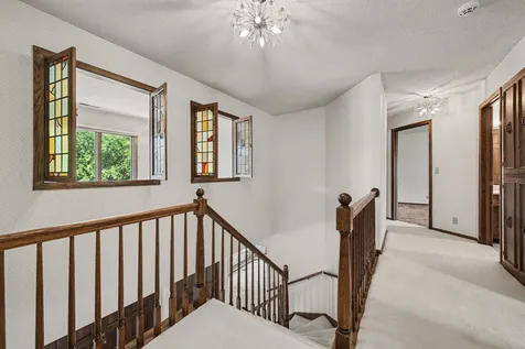 7419 Hyde Park Drive Edina MN 55439