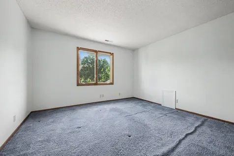 7419 Hyde Park Drive Edina MN 55439