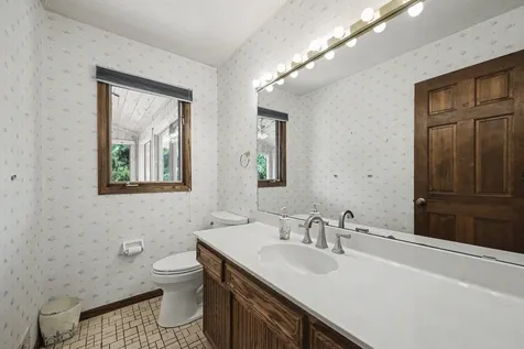 7419 Hyde Park Drive Edina MN 55439