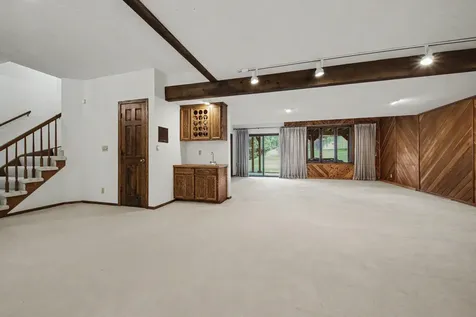 7419 Hyde Park Drive Edina MN 55439
