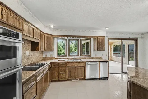 7419 Hyde Park Drive Edina MN 55439