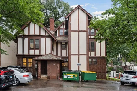 2318 1st Avenue S Minneapolis MN 55404