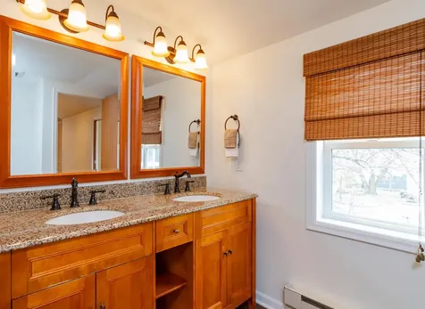 3331 Parkview Boulevard Robbinsdale MN 55422