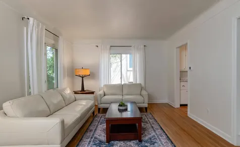 3331 Parkview Boulevard Robbinsdale MN 55422