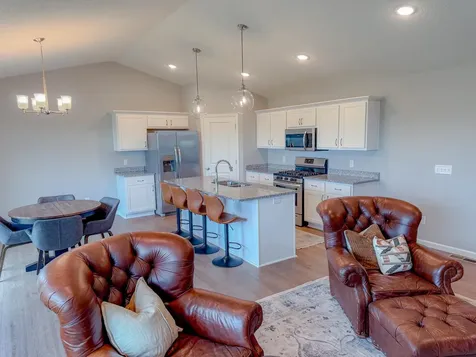 6764 101st Street S Cottage Grove MN 55016