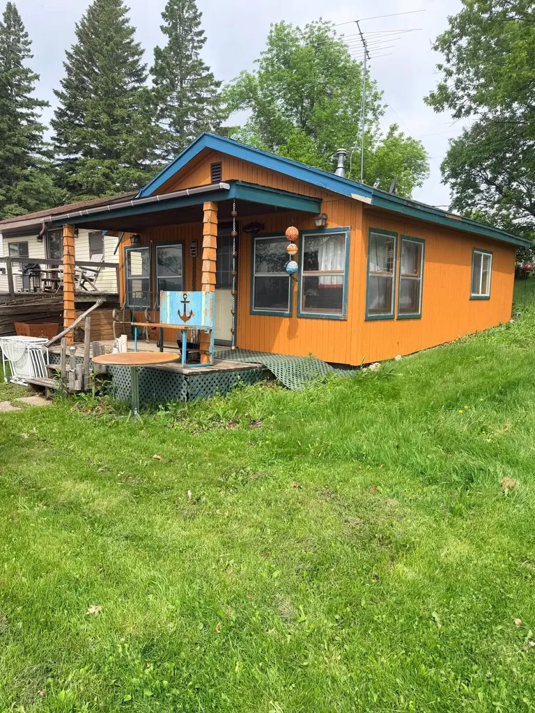 13043 Elmhurst Trail SE Mentor MN 56736
