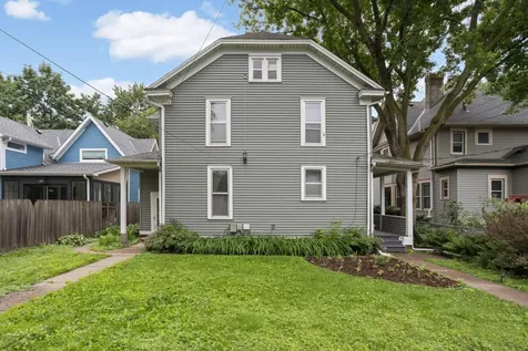 1889 Carroll Avenue Saint Paul MN 55104