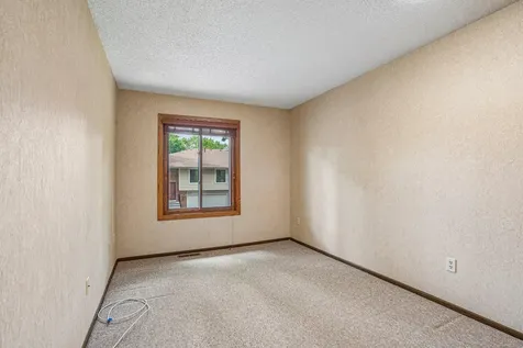 2207 Oregon Court Saint Louis Park MN 55426