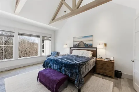 9810 Sky Lane Eden Prairie MN 55347