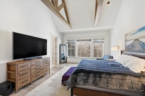 9810 Sky Lane Eden Prairie MN 55347