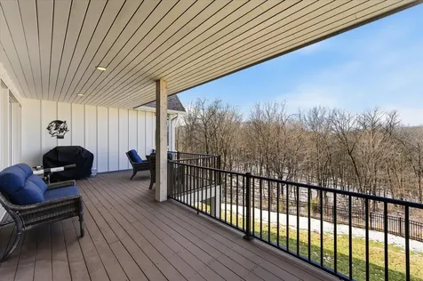 9810 Sky Lane Eden Prairie MN 55347
