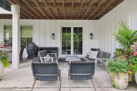 9810 Sky Lane Eden Prairie MN 55347