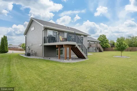 109 Cypress Court Mankato MN 56001