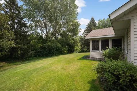 1082 Riverwood Court Hastings MN 55033