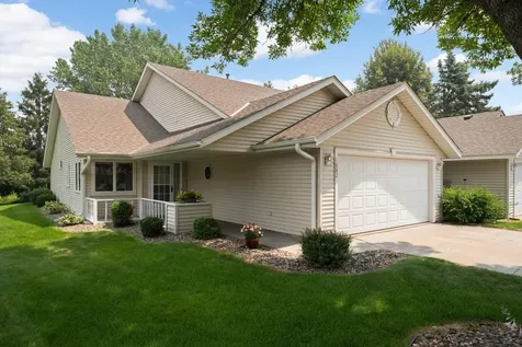 1082 Riverwood Court Hastings MN 55033