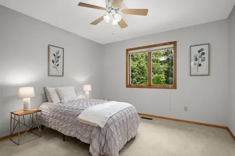 1082 Riverwood Court Hastings MN 55033