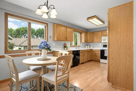 1082 Riverwood Court Hastings MN 55033