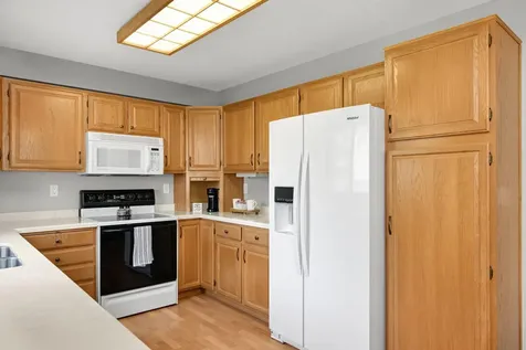 1082 Riverwood Court Hastings MN 55033