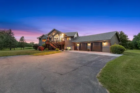 16710 313th Avenue NW Princeton MN 55371
