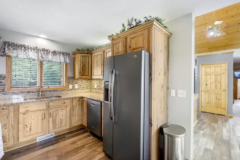16710 313th Avenue NW Princeton MN 55371
