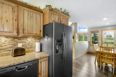 16710 313th Avenue NW Princeton MN 55371