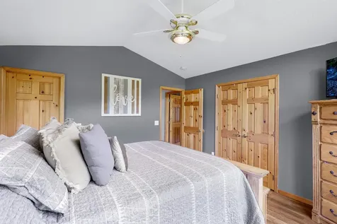 16710 313th Avenue NW Princeton MN 55371