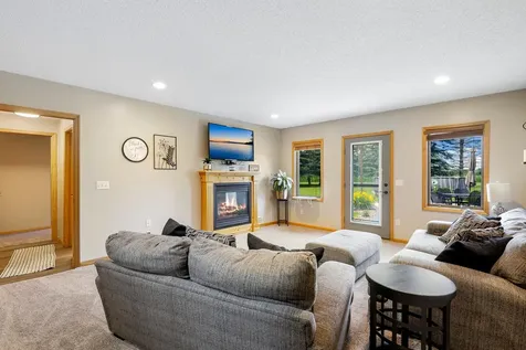 16710 313th Avenue NW Princeton MN 55371