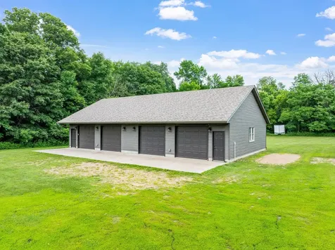 16710 313th Avenue NW Princeton MN 55371