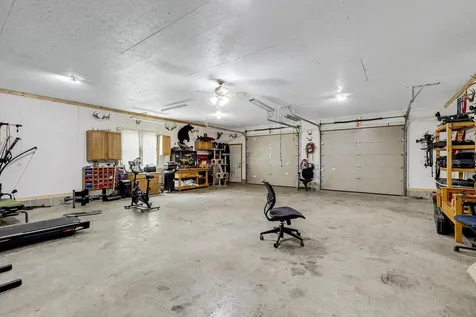 16710 313th Avenue NW Princeton MN 55371