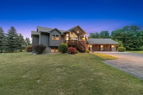 16710 313th Avenue NW Princeton MN 55371