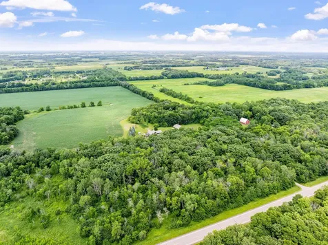 16710 313th Avenue NW Princeton MN 55371