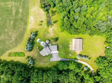 16710 313th Avenue NW Princeton MN 55371
