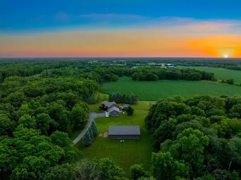 16710 313th Avenue NW Princeton MN 55371