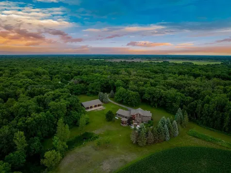 16710 313th Avenue NW Princeton MN 55371