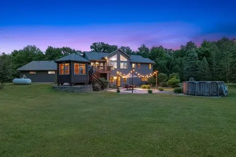 16710 313th Avenue NW Princeton MN 55371