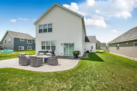 8582 Edmonson Way NE Monticello MN 55362