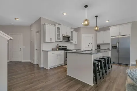 8582 Edmonson Way NE Monticello MN 55362