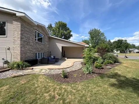 15620 Dolomite Street NW Anoka MN 55303