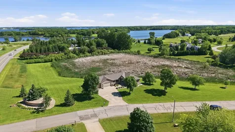 126 57th Avenue NE Willmar MN 56201