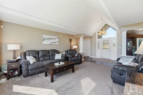 126 57th Avenue NE Willmar MN 56201