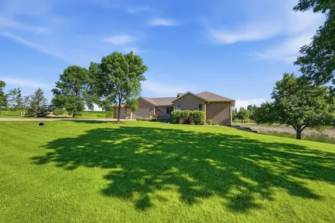 126 57th Avenue NE Willmar MN 56201